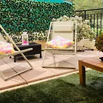 Mon Avec Terrasse Et Piscine