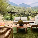 Mon Avec Terrasse Et Piscine