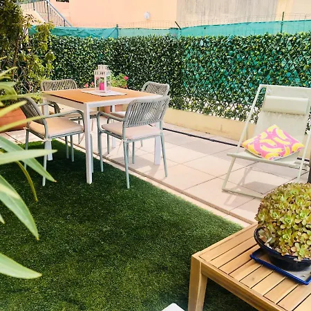 דירה Mon Avec Terrasse Et Piscine *